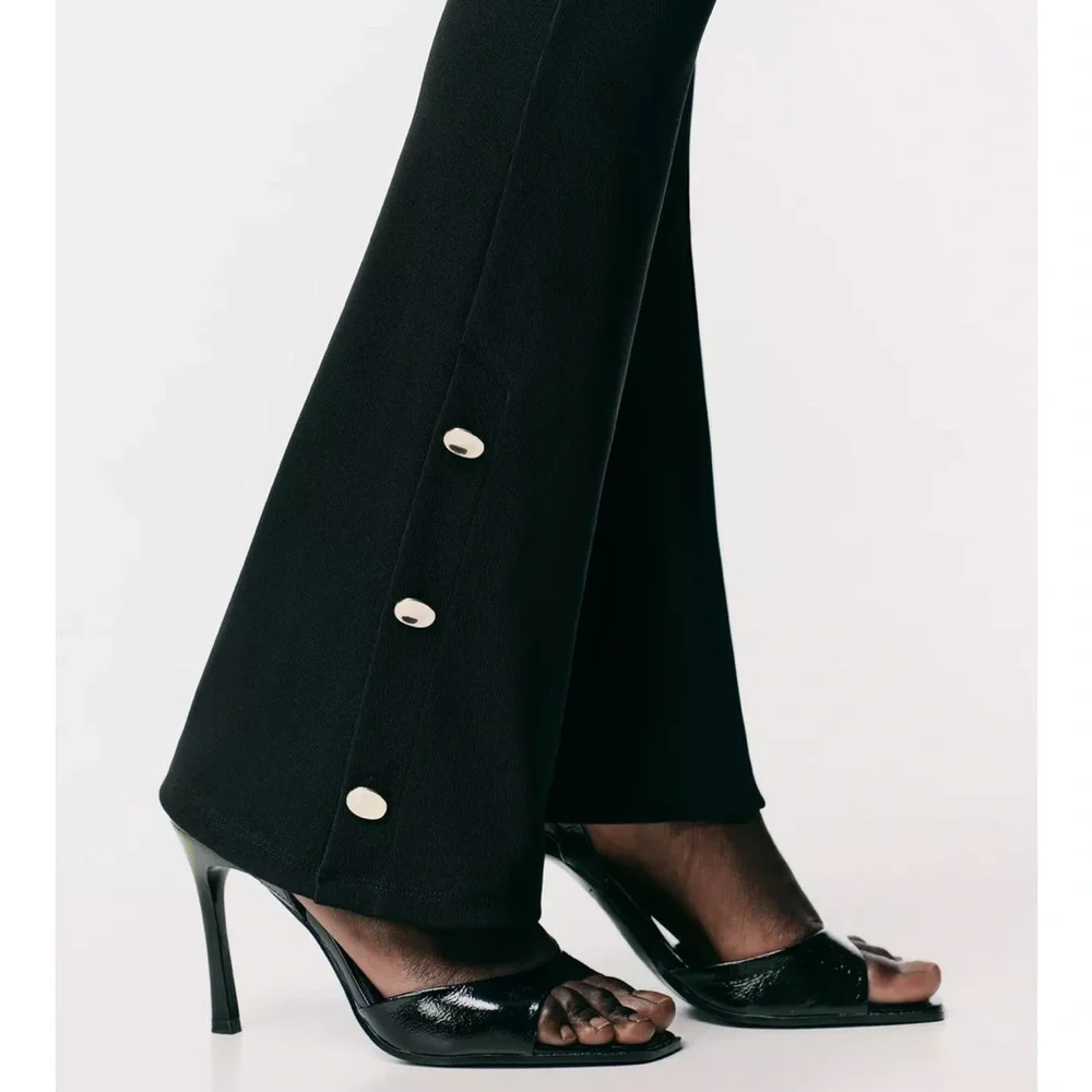 Zara NWT black gold button flare hem detail legging pants